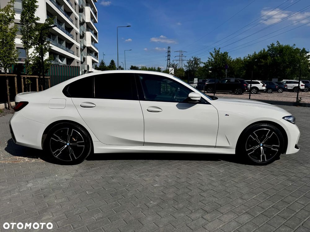 BMW Seria 3 318i M Sport - 8