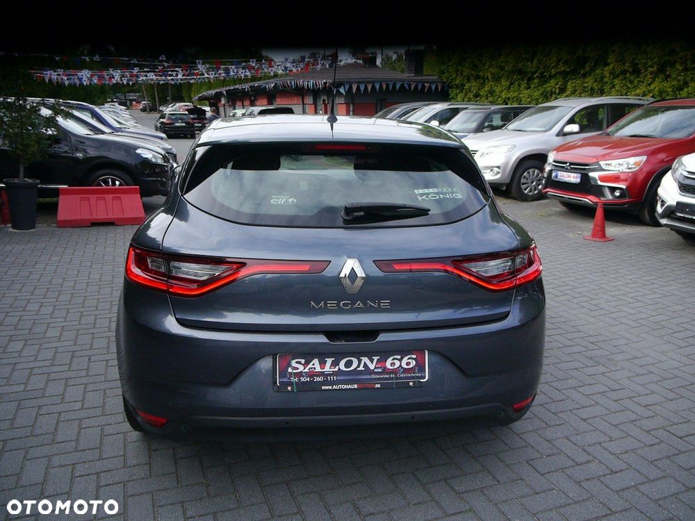 Renault Megane ENERGY TCe 140 EDC LIMITED - 16