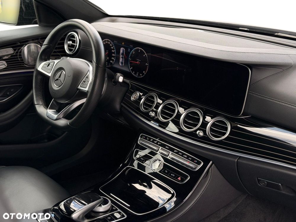 Mercedes-Benz Klasa E 220 d 4-Matic AMG/Avantgarde - 14