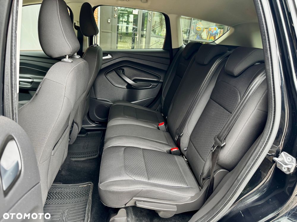 Ford Kuga - 6