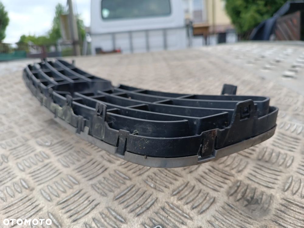 Fiat Croma 2 II FL Lift (2008-2011) Grill Atrapa 35447330 wlot kratka zderzaka chrom emblemat - 10