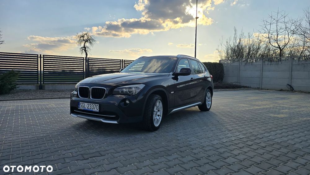 BMW X1 sDrive18i xLine - 1