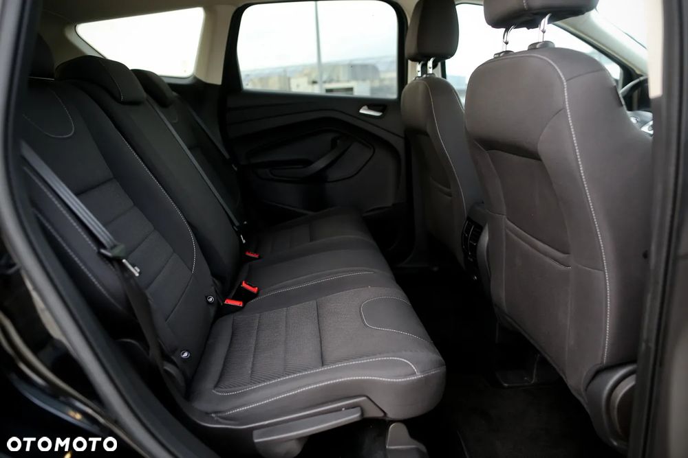 Ford Kuga 2.0 TDCi 2x4 SYNC - 27