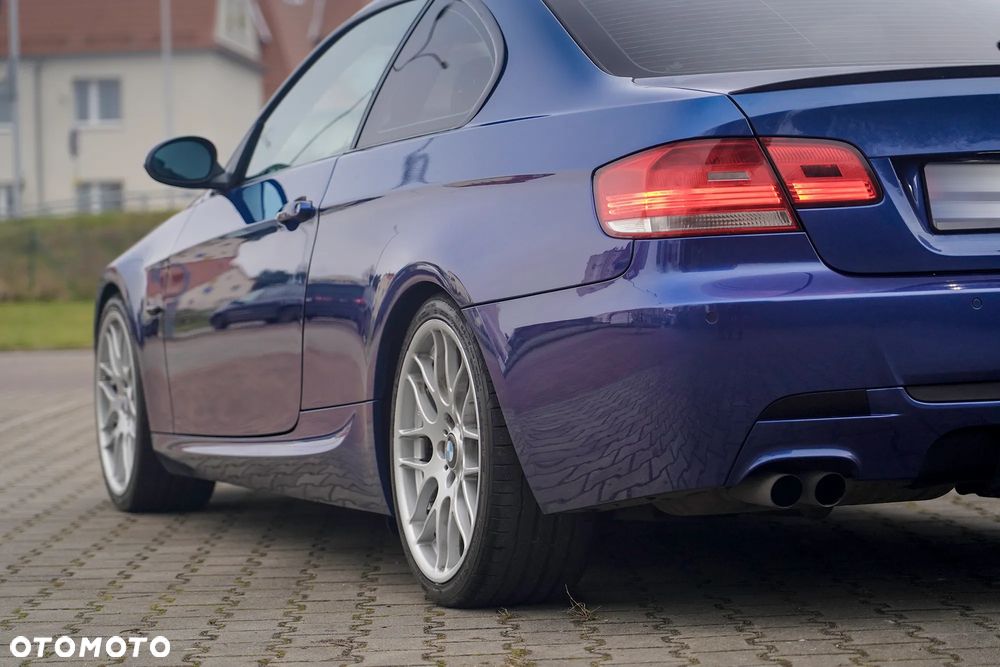 BMW Seria 3 325i - 12