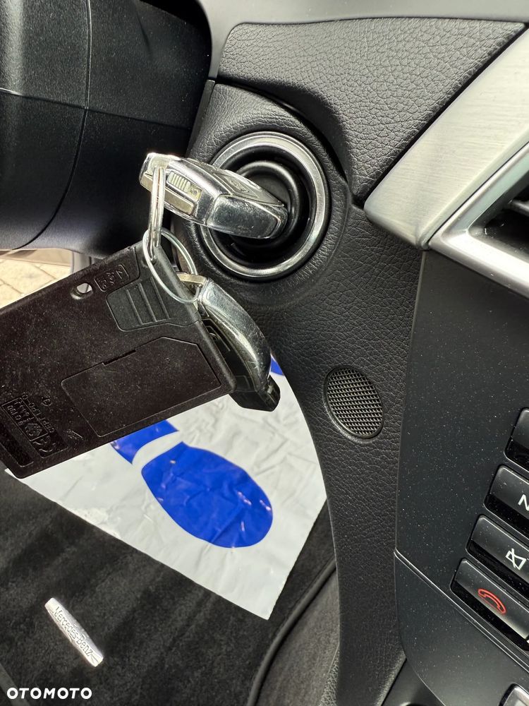 Mercedes-Benz Klasa C 180 BlueEFFICIENCY - 34