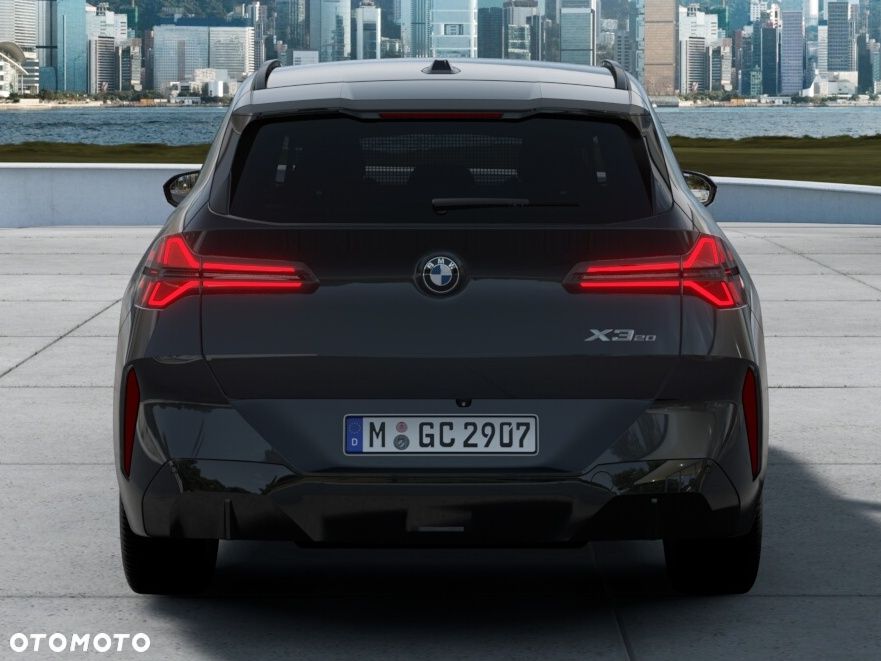 BMW X3 xDrive20 mHEV - 3