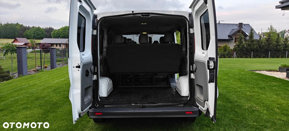Opel Vivaro L2H1 2.9t Edition - 11
