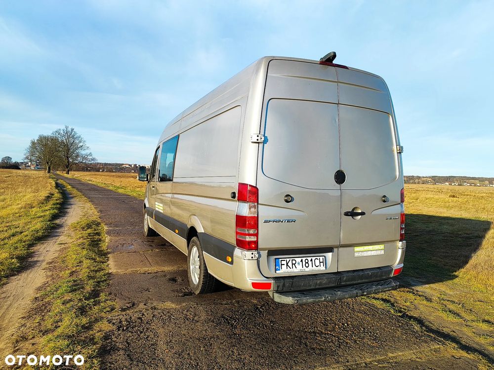 Mercedes-Benz Sprinter - 3