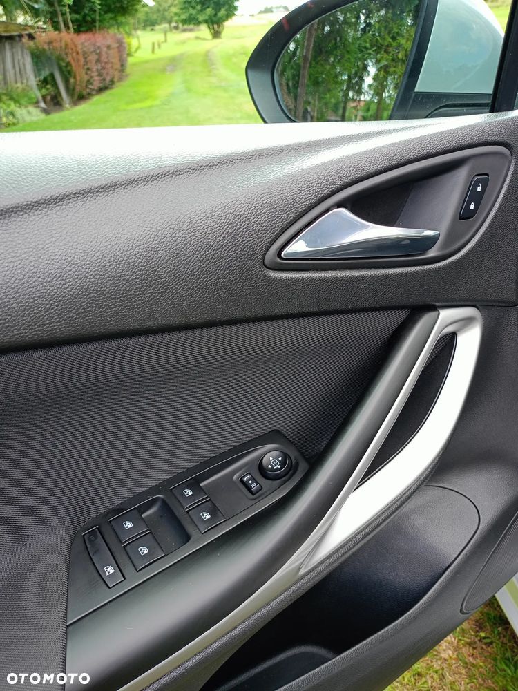 Opel Astra 1.6 CDTI Active - 10