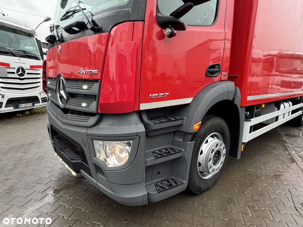 Mercedes-Benz ANTOS 1827 KONTENER 8.20/ Winda/ - 21