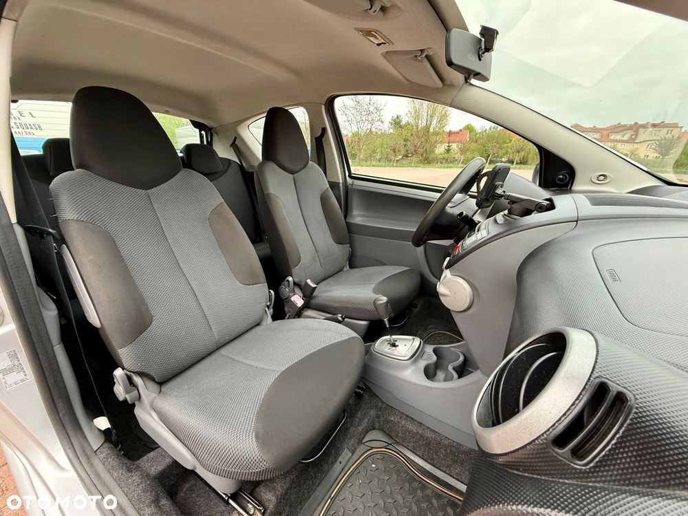 Toyota Aygo 1.0 VVT-i Luna MM A/C - 15