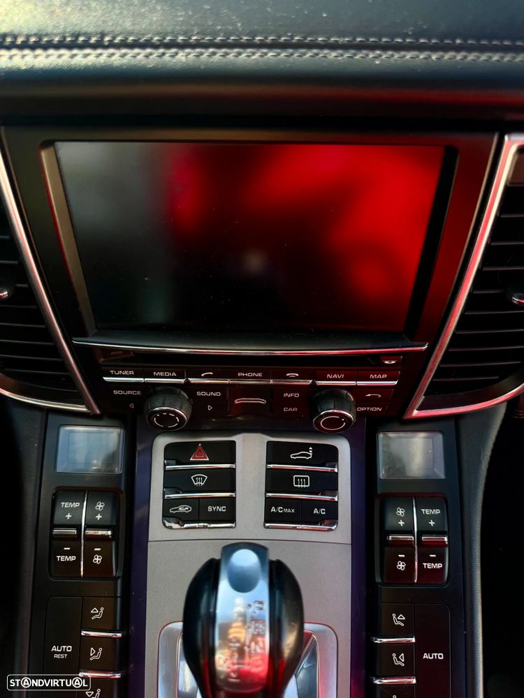 Porsche Panamera S Hybrid - 29