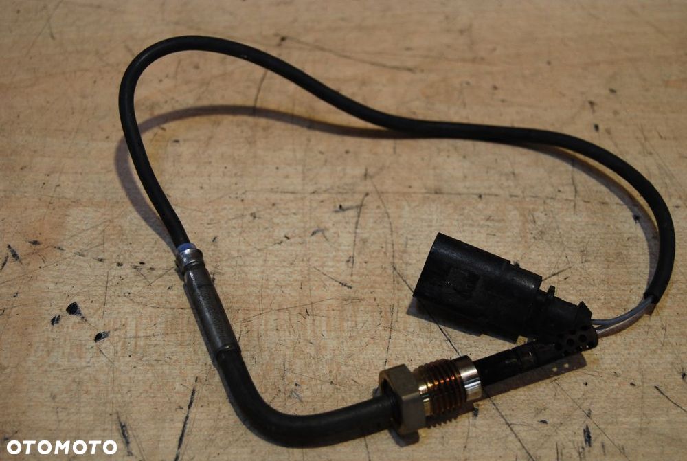CZUJNIK TEMPERATURY SPALIN 059906088A AUDI A4 B7 3.0 TDI A6 C6 - 2