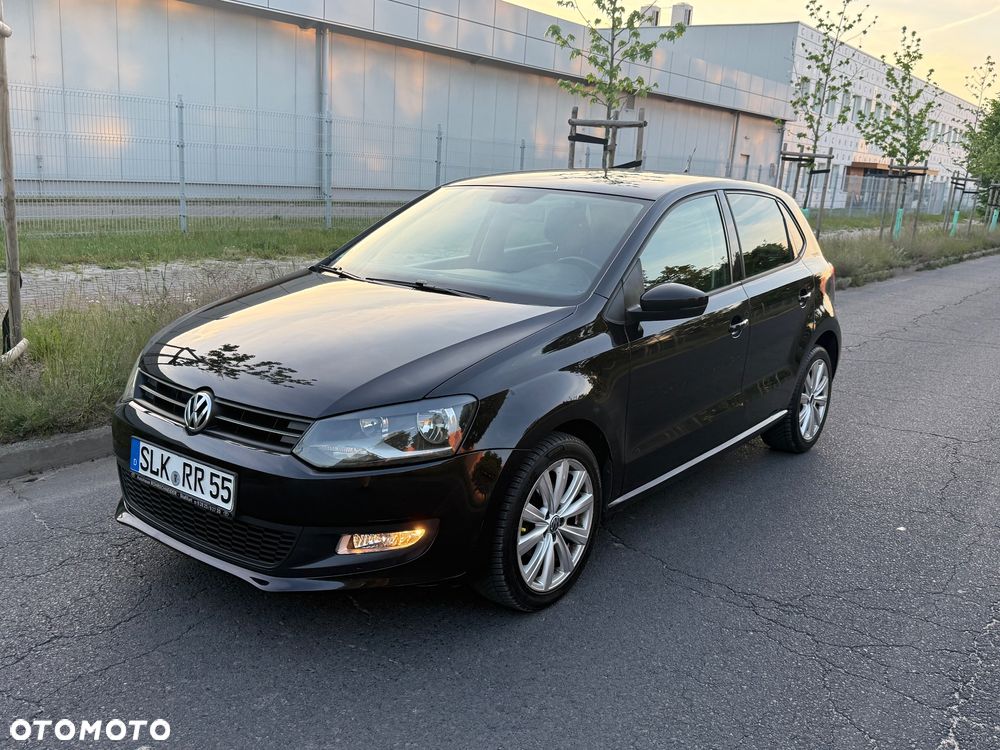 Volkswagen Polo 1.4 16V Highline - 1