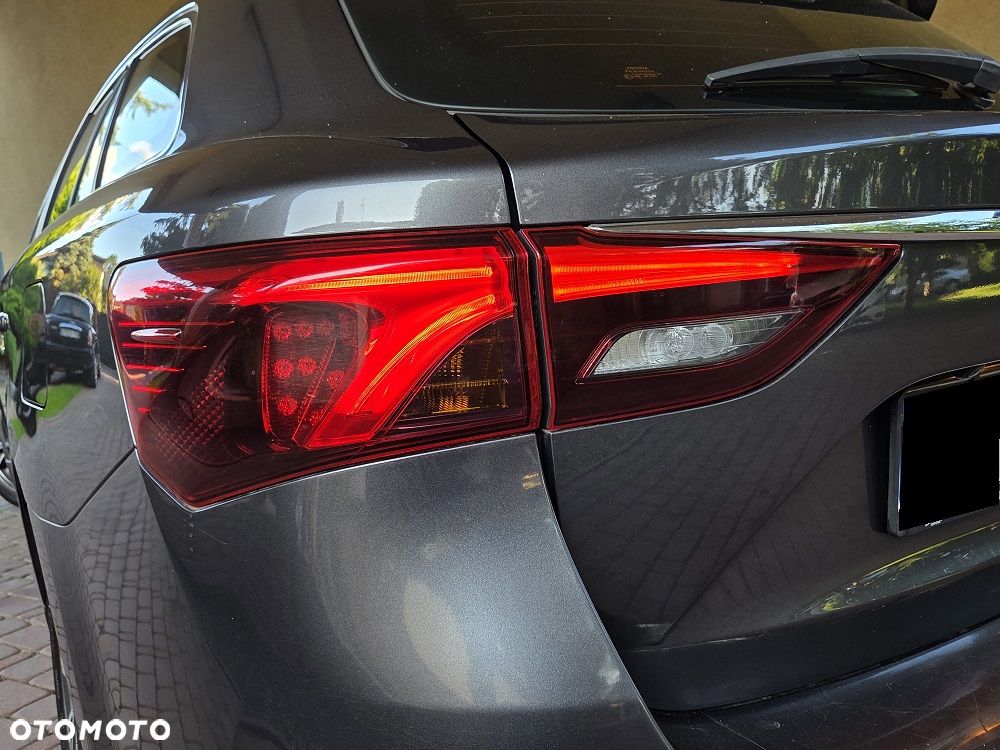 Toyota Avensis 1.8 Comfort - 7