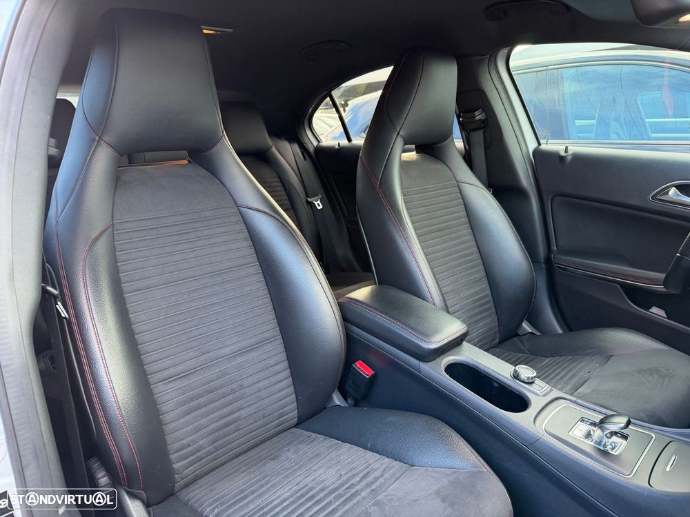 Mercedes-Benz A 45 AMG 4-Matic - 16