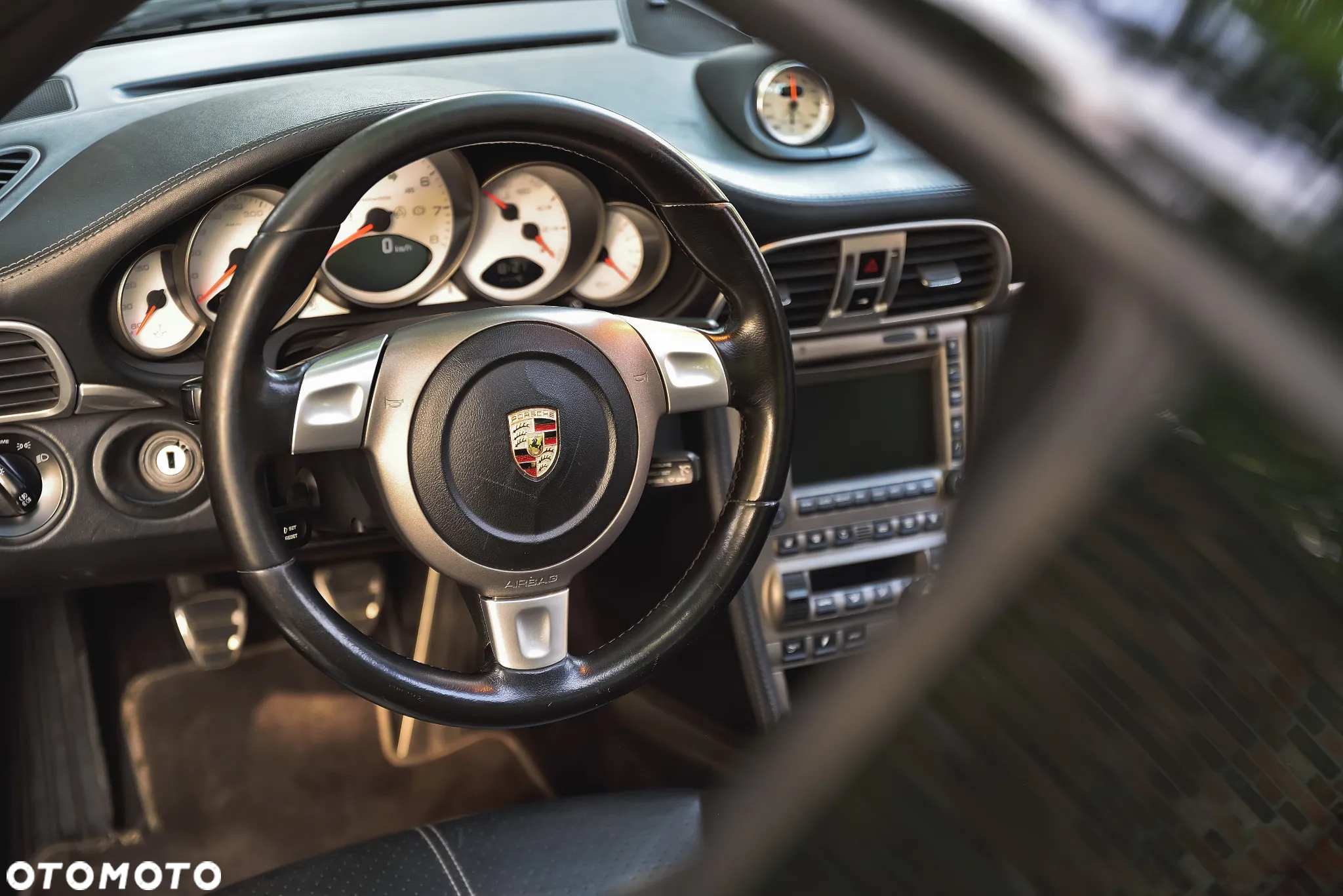 Porsche 911 Carrera S - 10