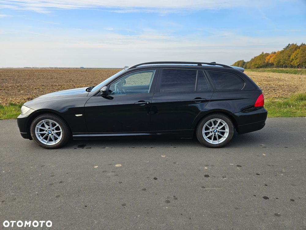 BMW Seria 3 318d - 8