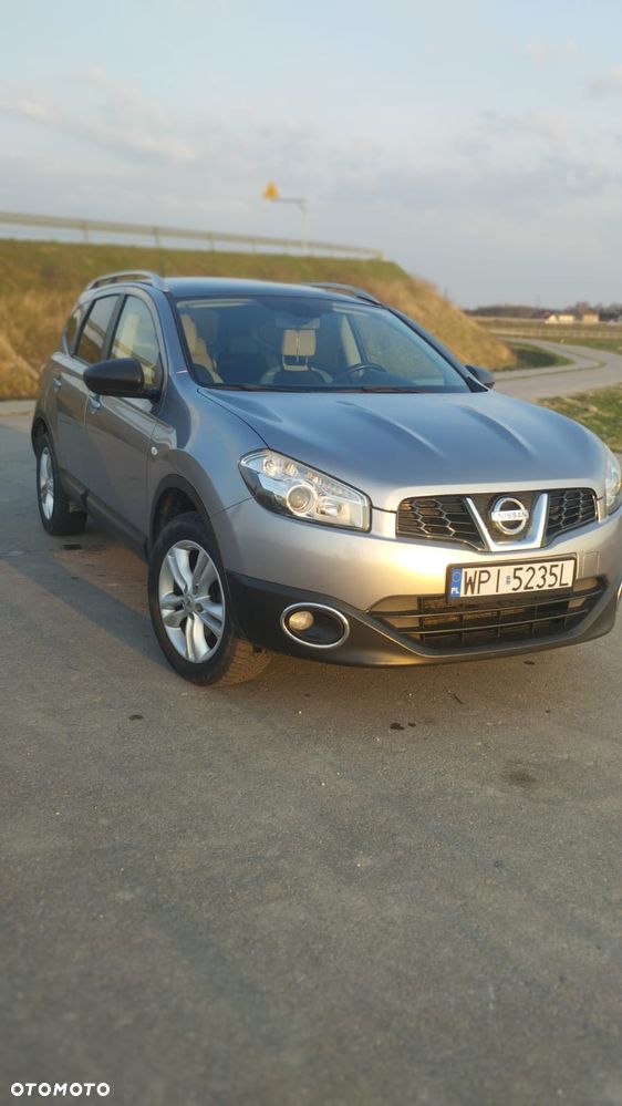 Nissan Qashqai+2 - 1