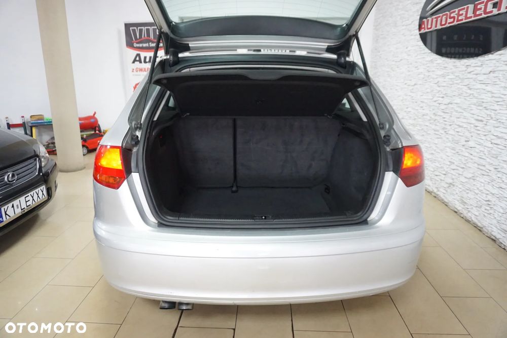 Audi A3 Sportback 1.9 TDI Ambition - 17