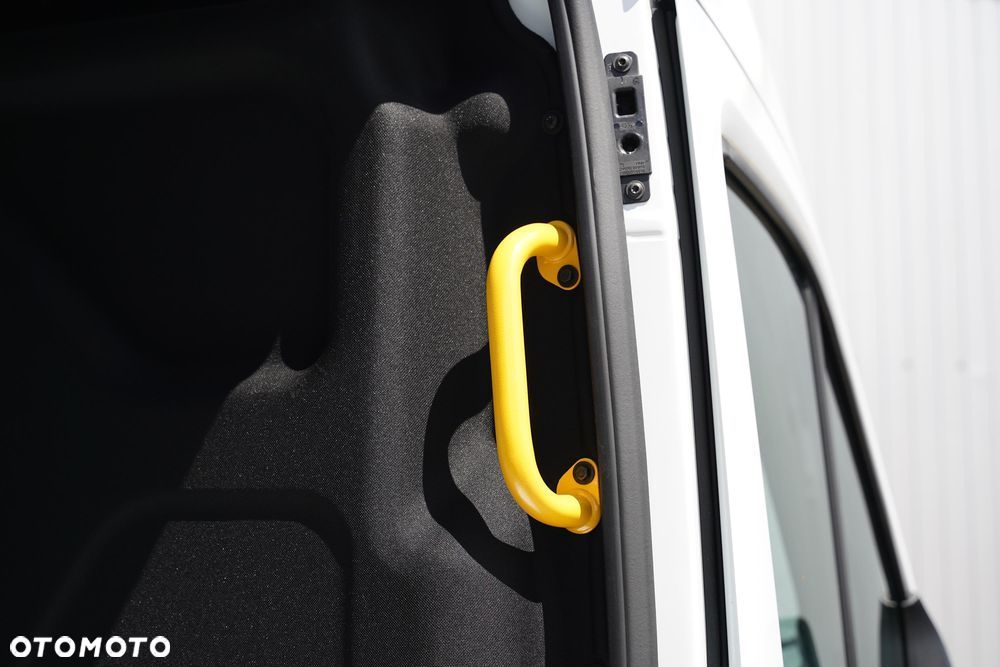 Ford Transit 350 L3H2 Trend - 15