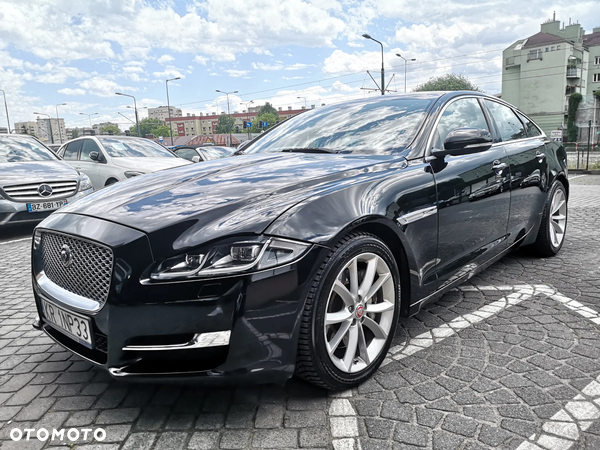 Jaguar XJ 3.0 T AWD Portfolio