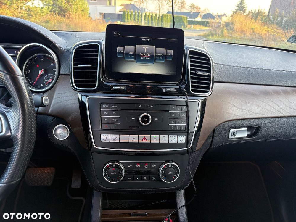 Mercedes-Benz GLE 350 d 4-Matic - 17