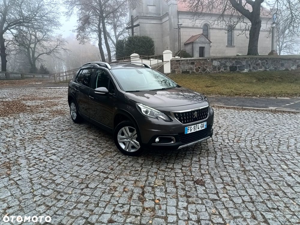 Peugeot 2008 PureTech 82 Signature - 1