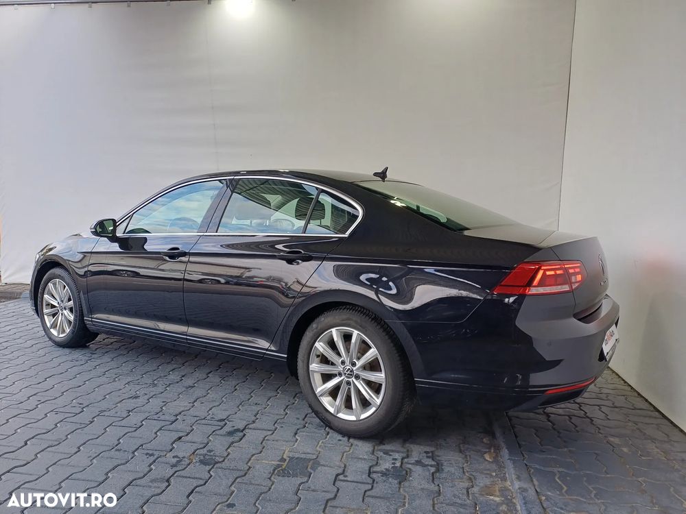 Volkswagen Passat 1.5 TSI OPF DSG Elegance - 3
