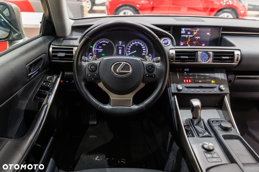 Lexus IS - 23
