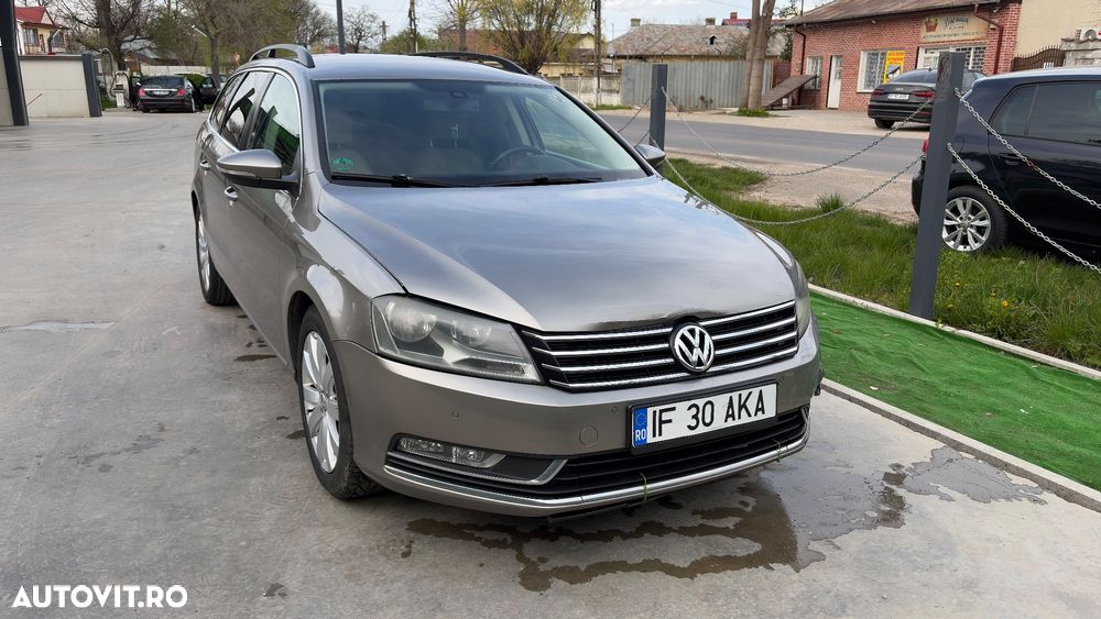 Volkswagen Passat 2.0 TDI Blue TDI DSG Comfortline - 1