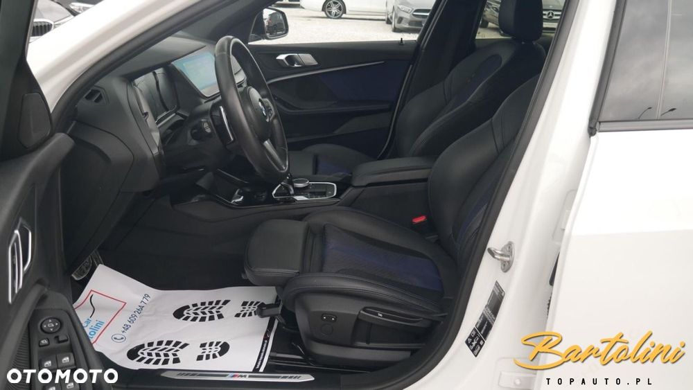 BMW Seria 1 - 22