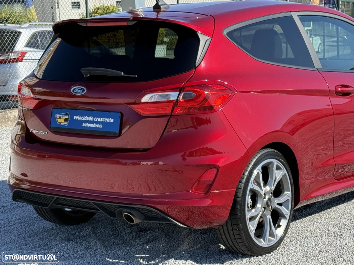 Ford Fiesta 1.0 EcoBoost ST-Line - 11