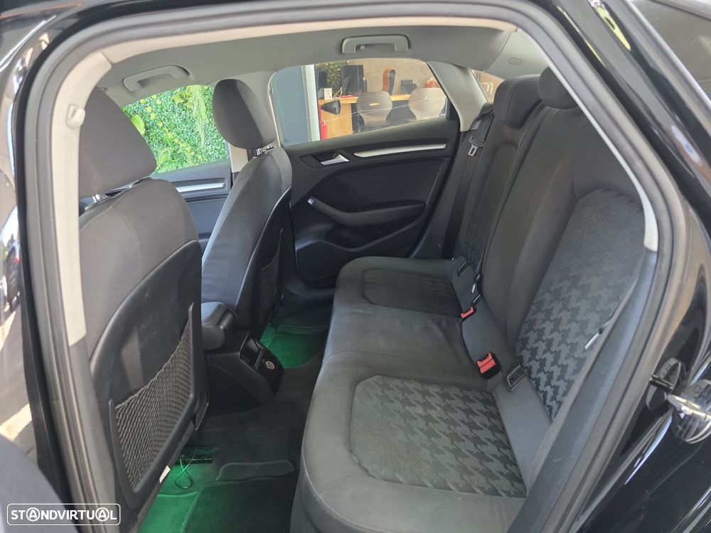 Audi A3 Limousine 1.6 TDI S-line - 14