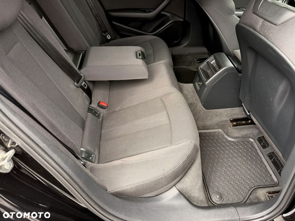 Audi A4 Avant 2.0 TDI DPF Ambition - 21