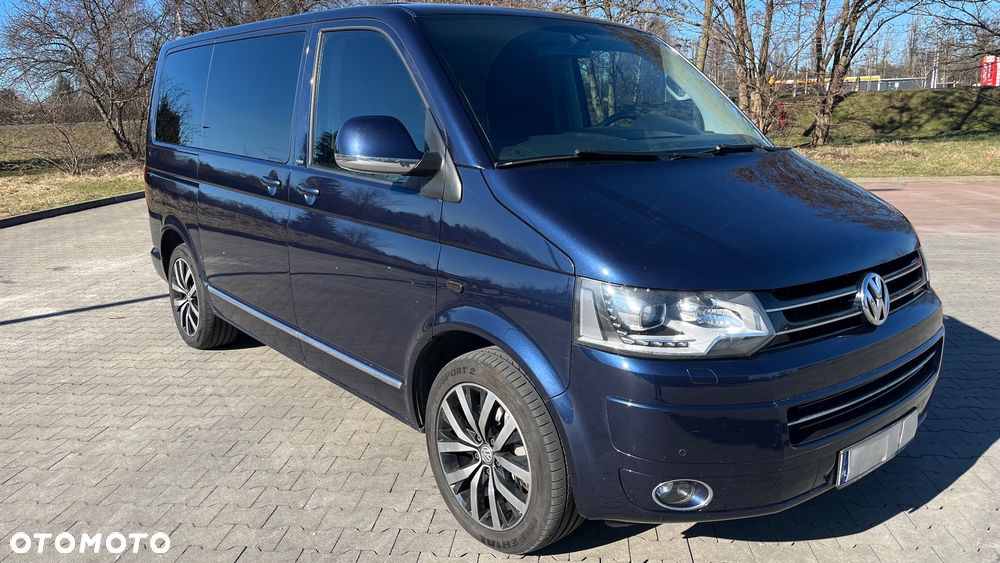 Volkswagen Multivan - 8