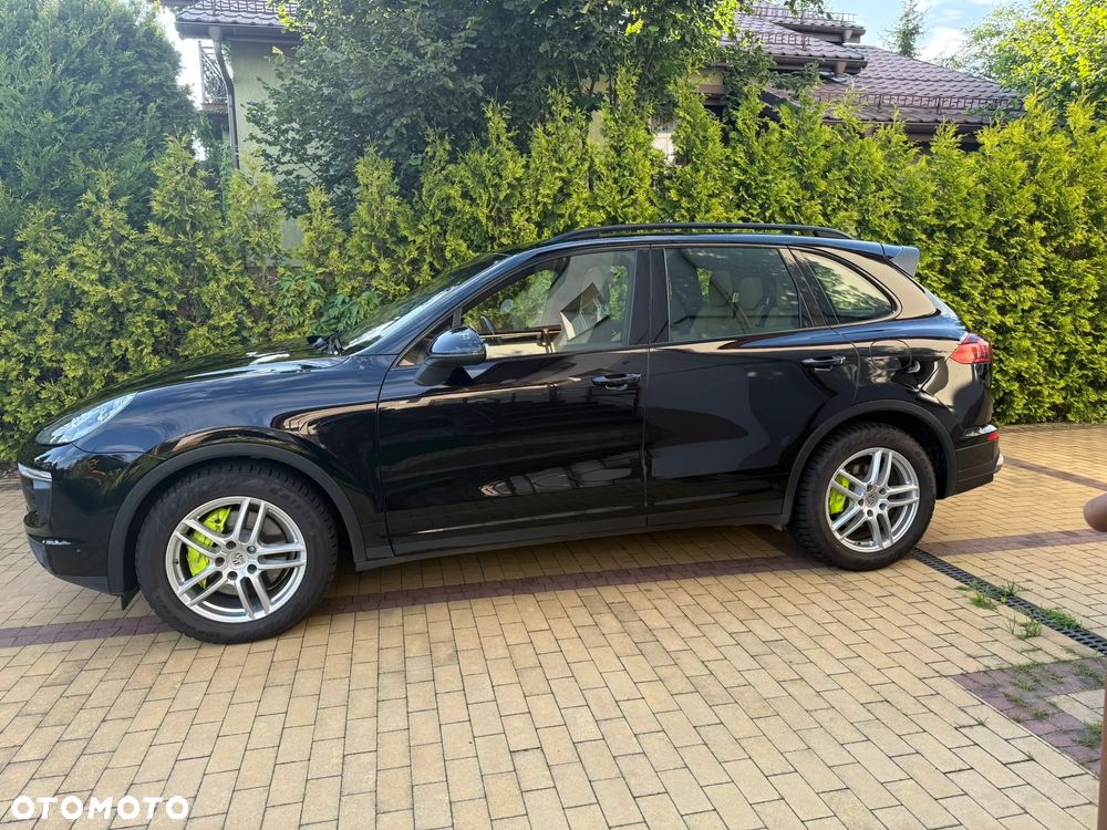 Porsche Cayenne S E-Hybrid - 6