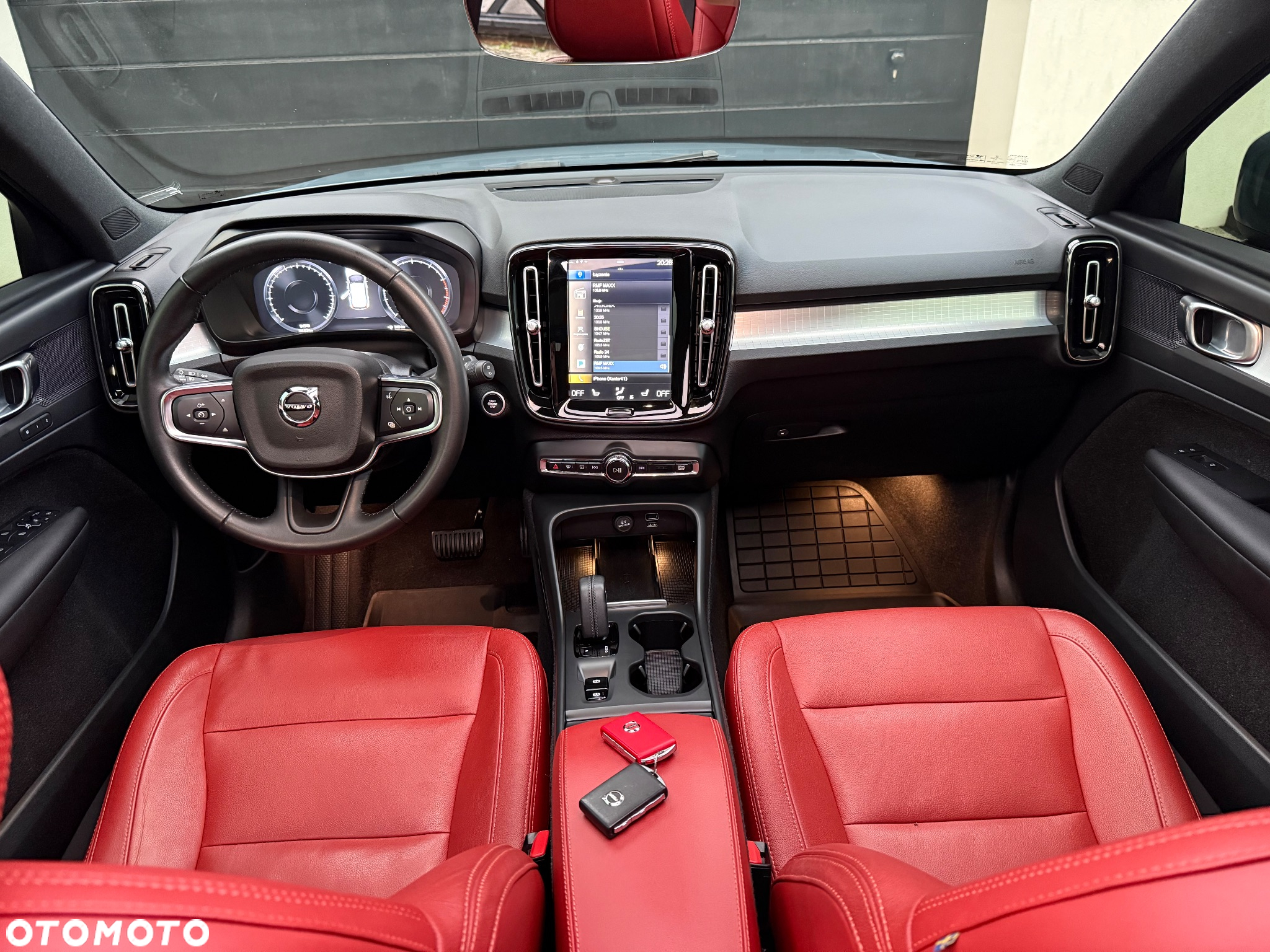 Volvo XC 40 T5 AWD Momentum - 24