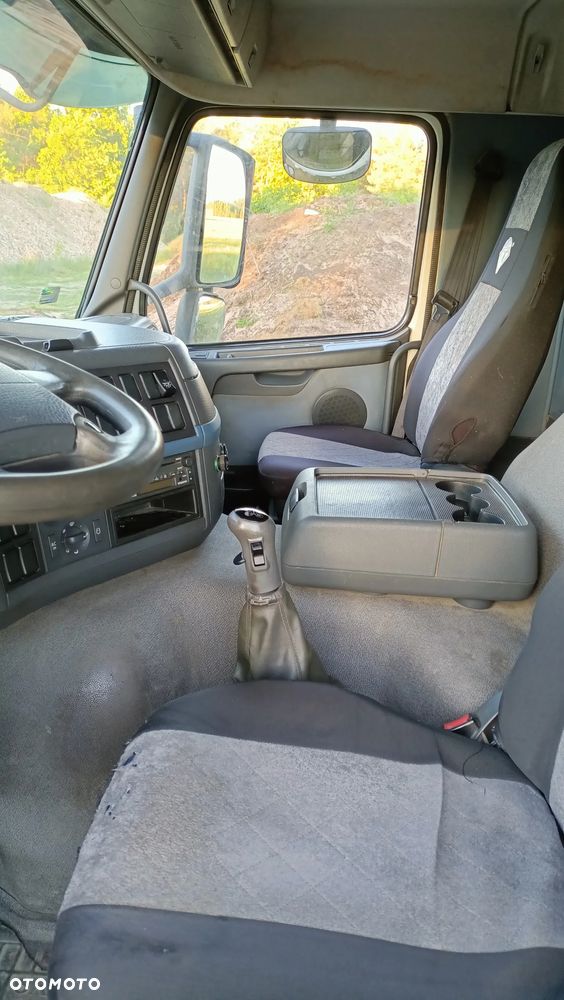 Volvo FM 8X4 - 15