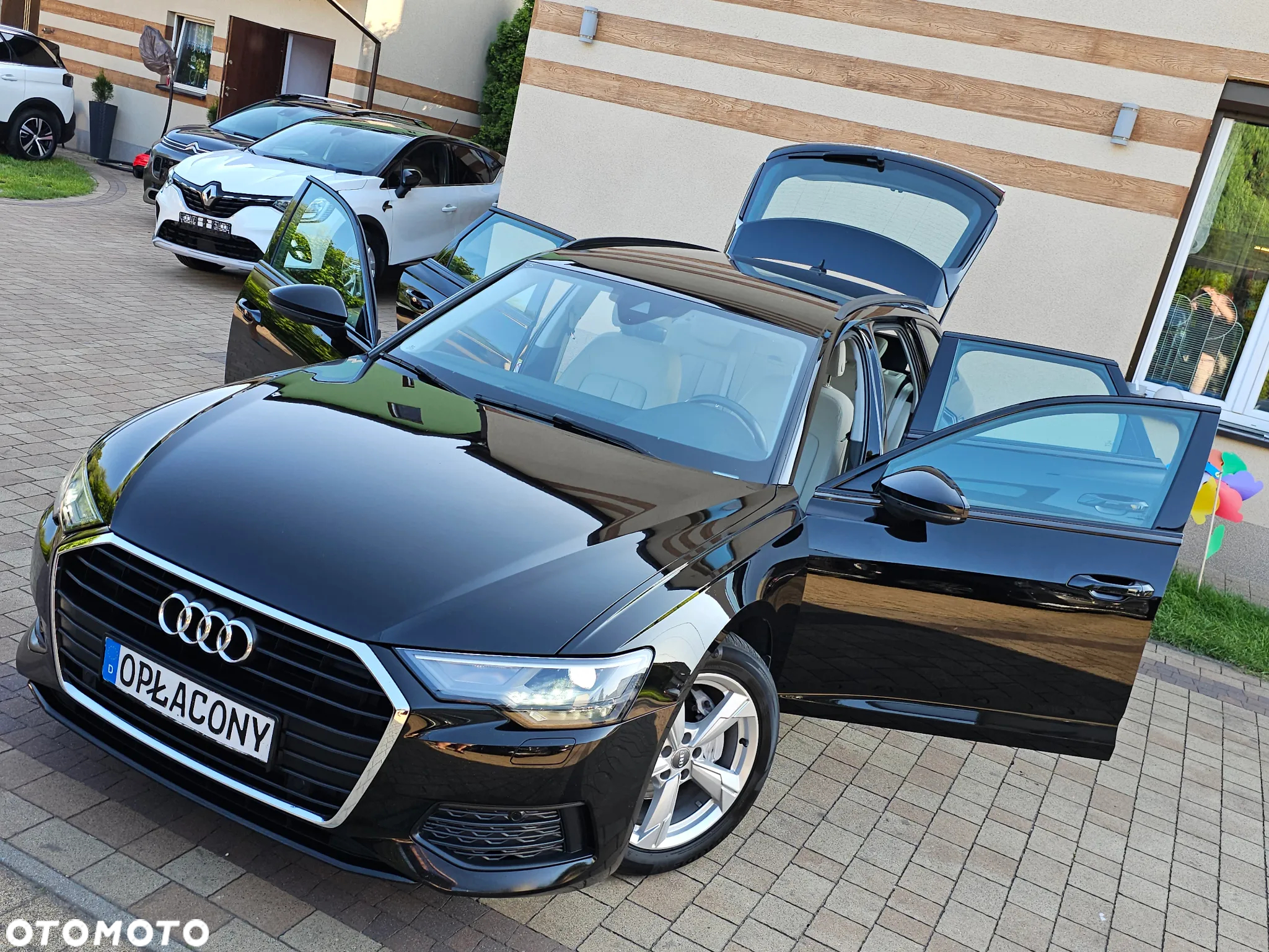 Audi A6 - 12