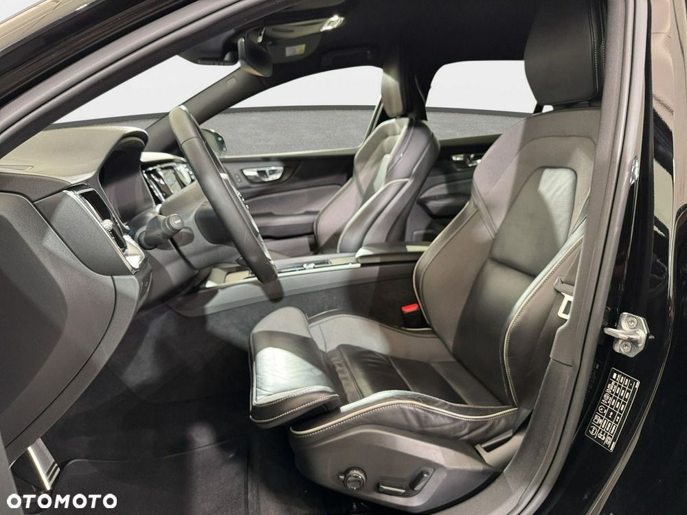 Volvo V60 - 17