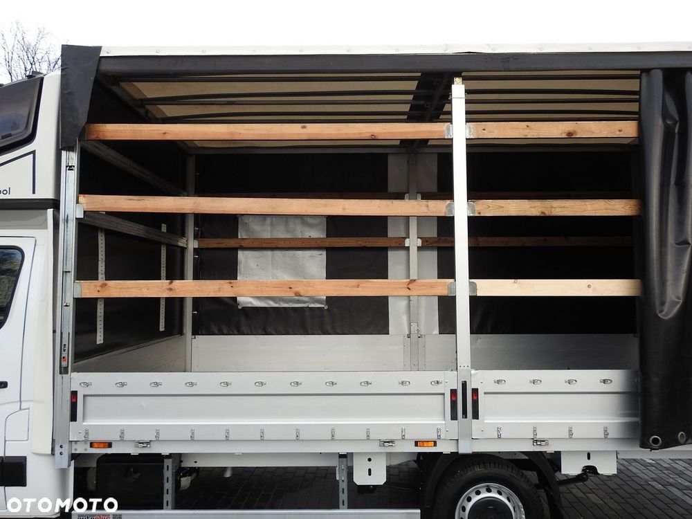 Renault MASTER PLANDEKA 10 PALET WEBASTO TEMPOMAT KLIMATYZACJA LEDY PNEUMATYKA  165KM - 25