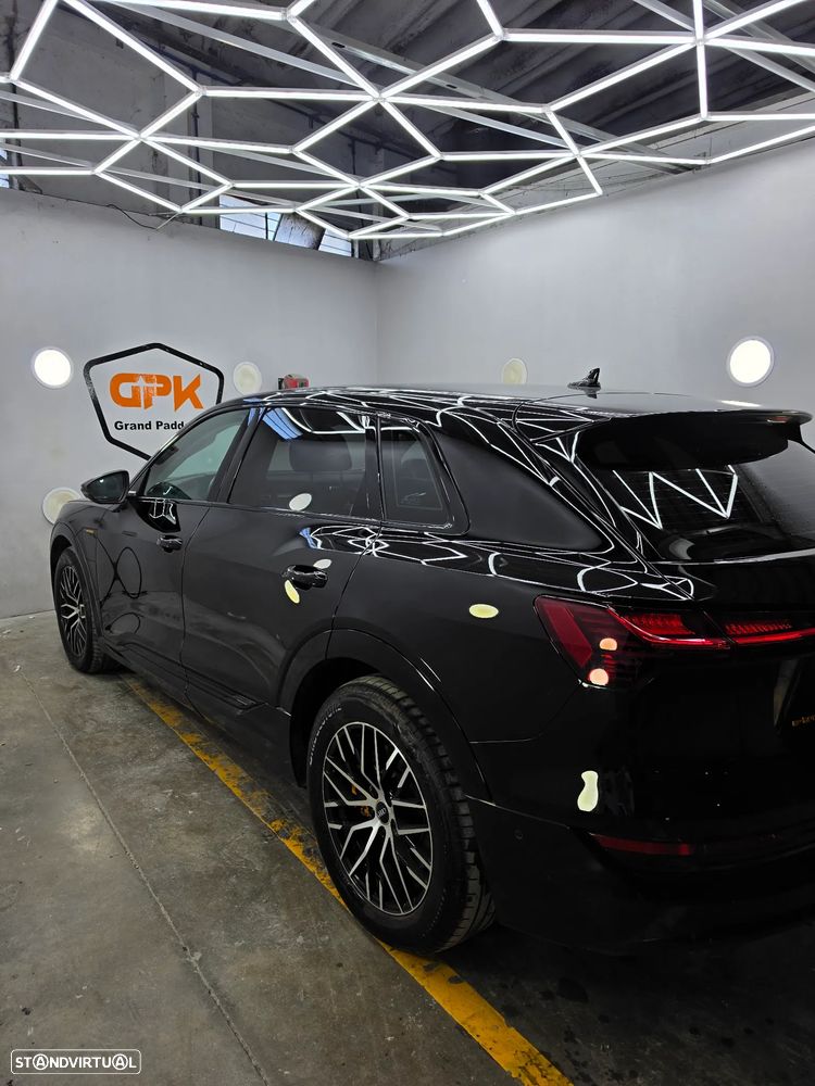 Audi e-tron 50 quattro - 17