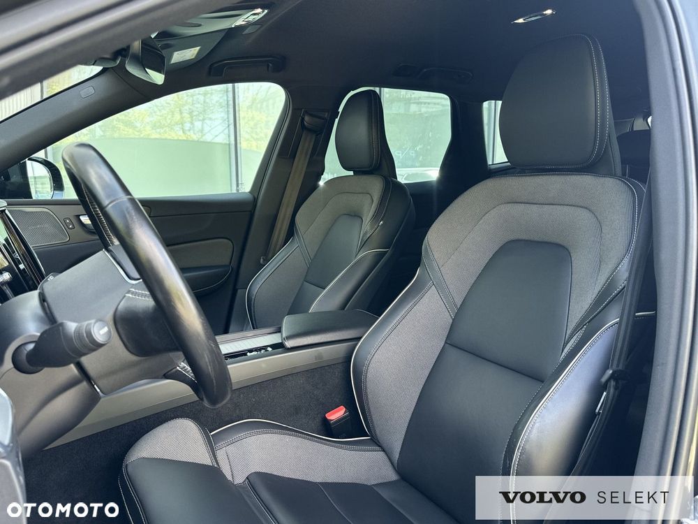 Volvo XC 60 - 26