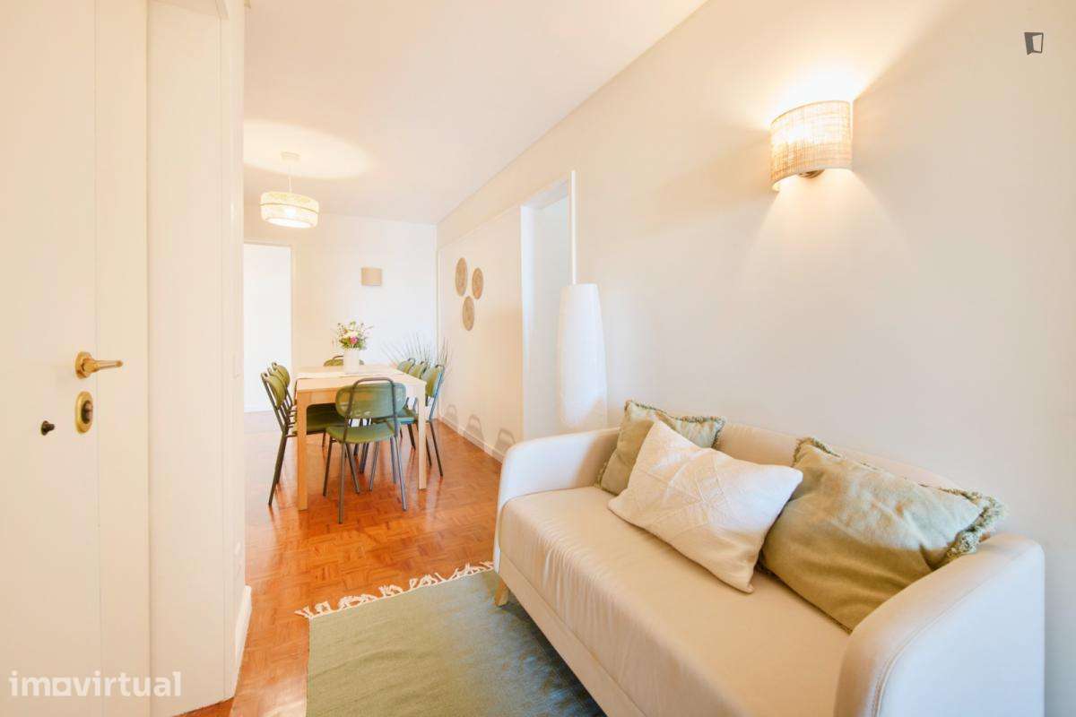 Quarto - localizado em Picoas Lisbon - Grande imagem: 3/59