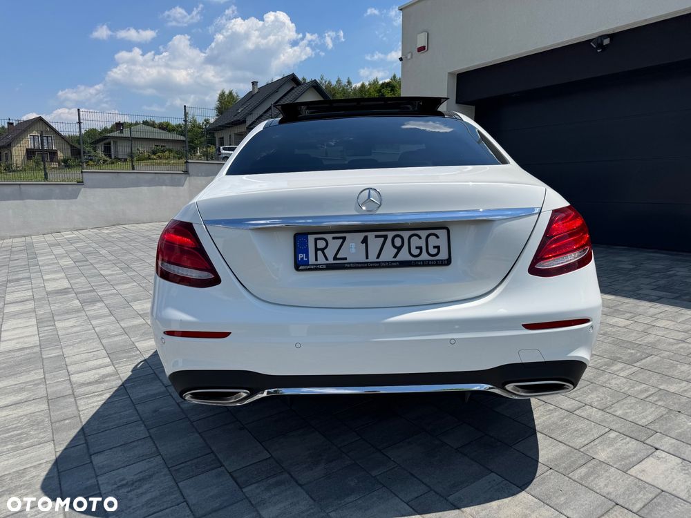 Mercedes-Benz Klasa E 200 4-Matic 9G-TRONIC - 7