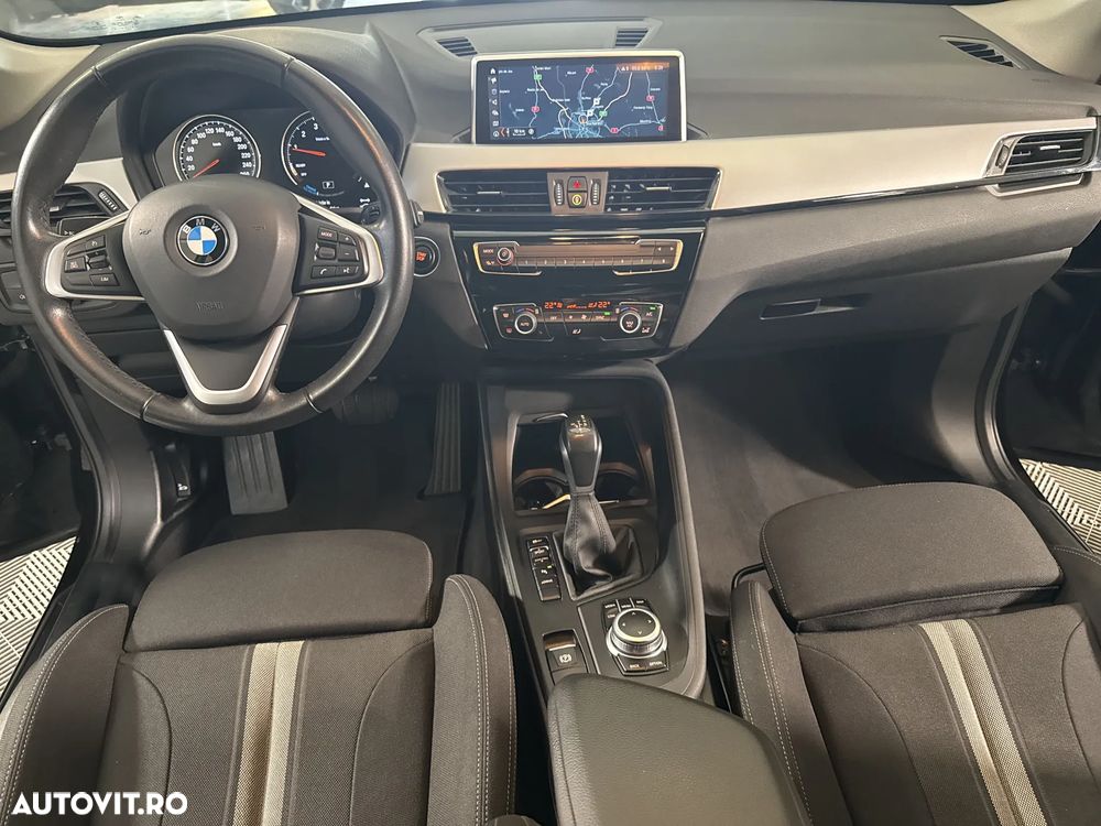 BMW X1 - 10