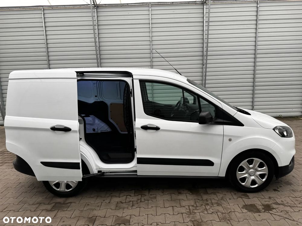 Ford Courier L1 Niski Przebieg! - 8