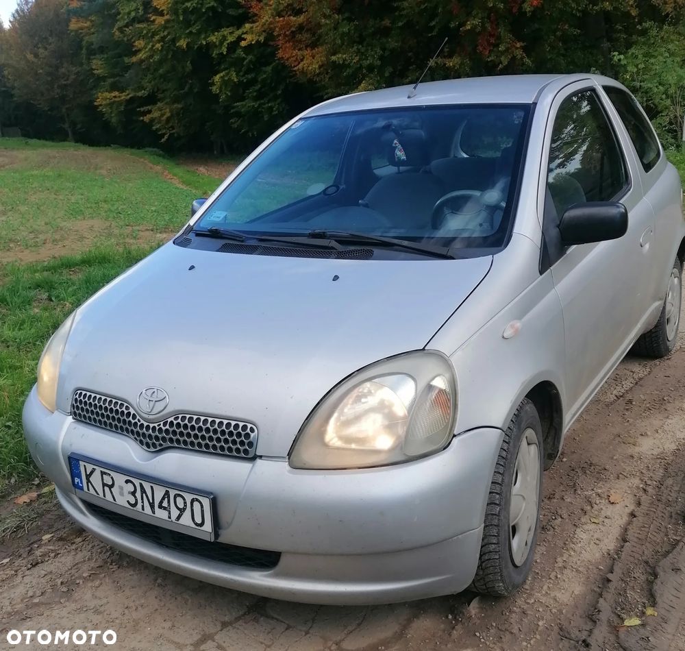 Toyota Yaris 1.0 Luna - 1