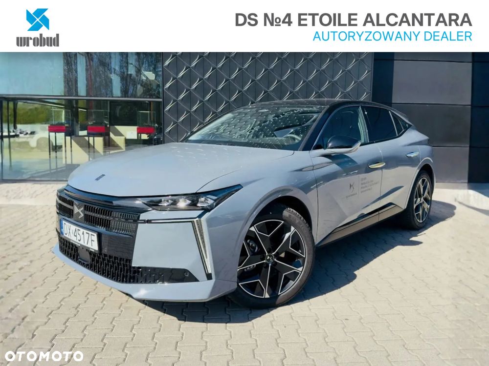 DS Automobiles DS 4 1.2 mHEV Étoile Alcantara eDCS6 - 2